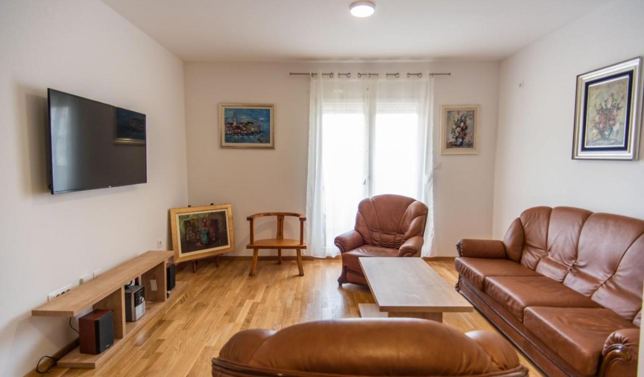 Sunny Hill Suite Ljubovic Podgoriţa Exterior foto