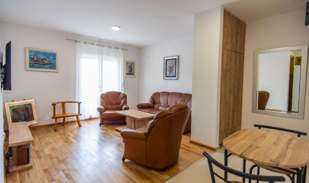 Sunny Hill Suite Ljubovic Podgoriţa Exterior foto