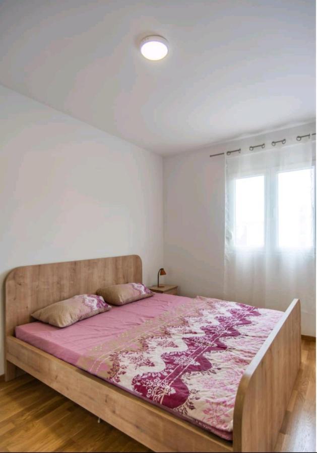 Sunny Hill Suite Ljubovic Podgoriţa Exterior foto